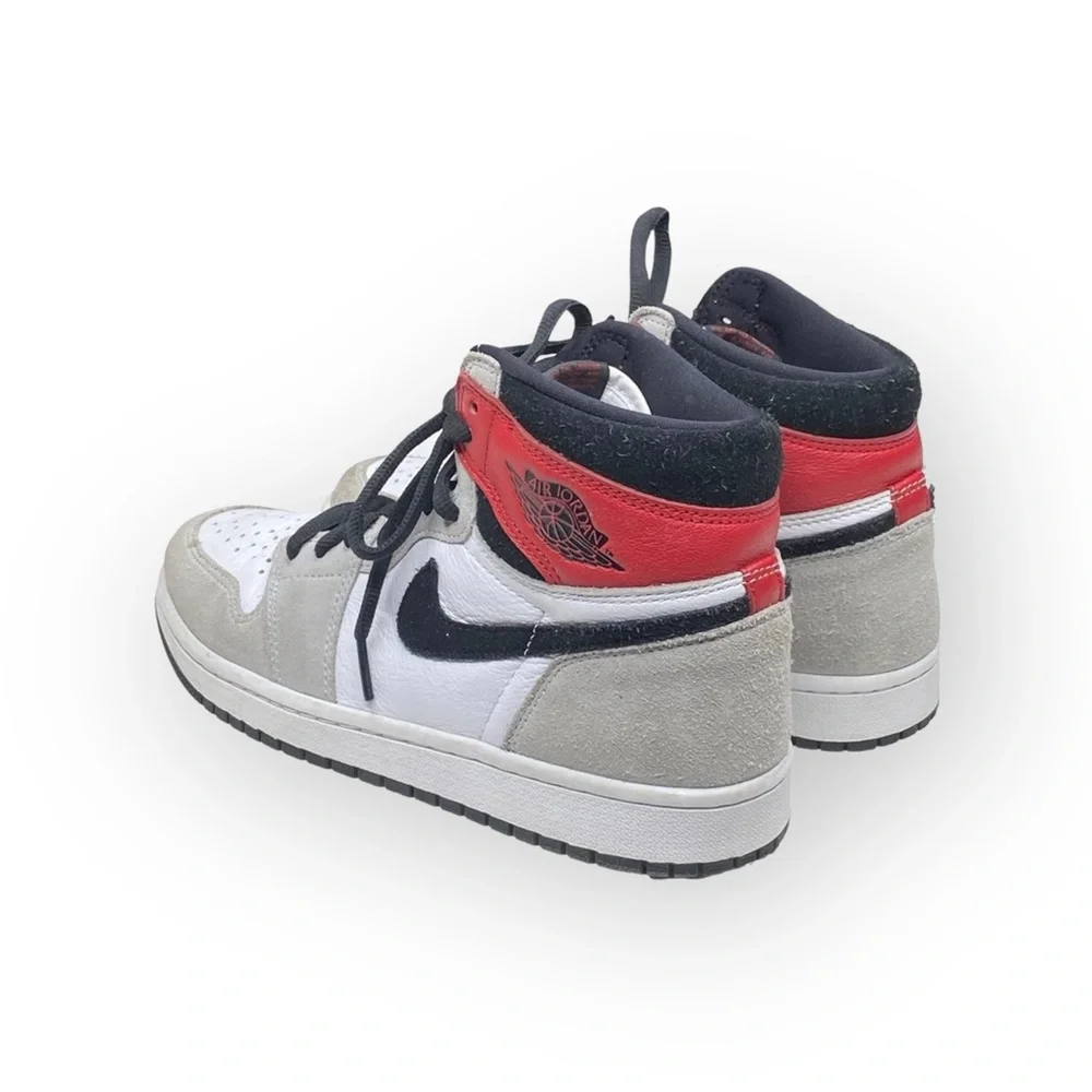 Nike ✔︎ Air Jordan 1 Retro Hi Top Basketball Shoes ✔︎ Light Smoke Grey ✔︎ 40.5